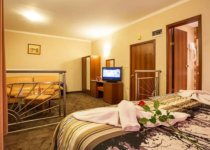 Хотел Family Romantika