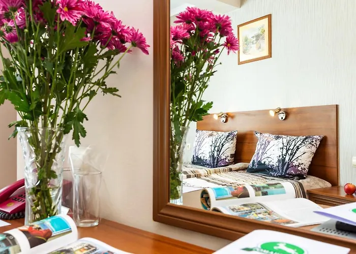 Хотел Family Romantika 3*