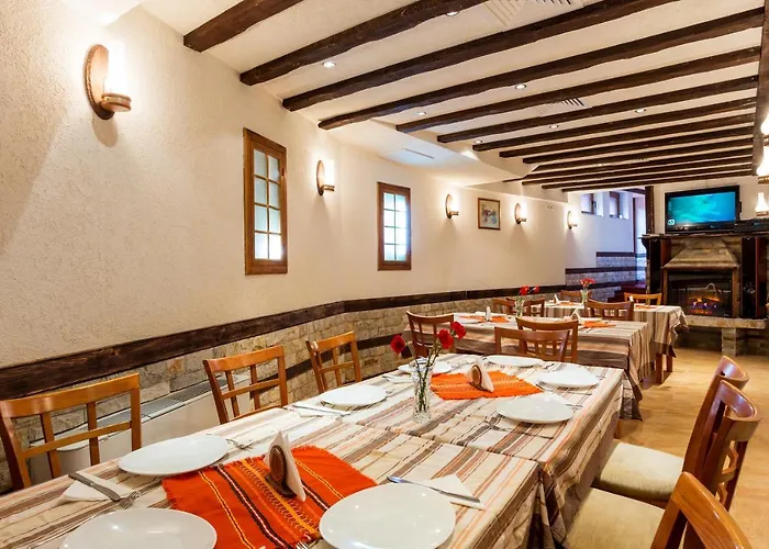 Family Romantika Хотел