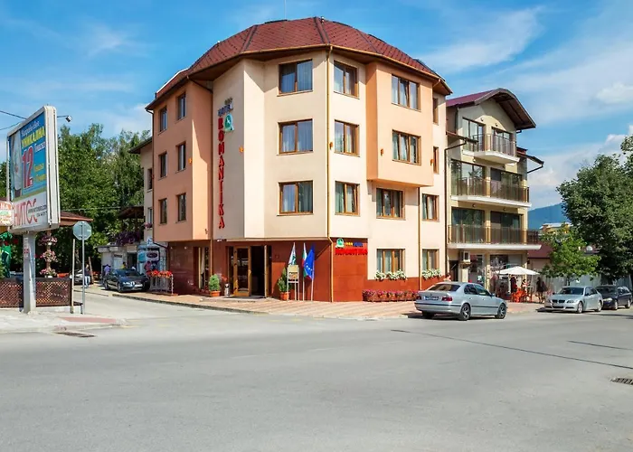 Хотел Family Romantika 3*